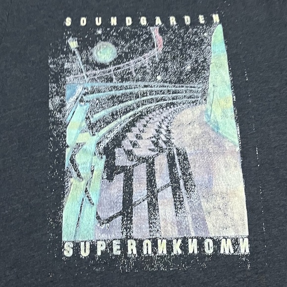 🎸 '23 Soundgarden Band Superunkmown Stairs To The Moon Limited Edition Soft Tee - Picture 2 of 15